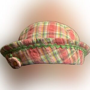 ladies or girls (size 3) 🌴Pink, green & peach Plaid Floral hat